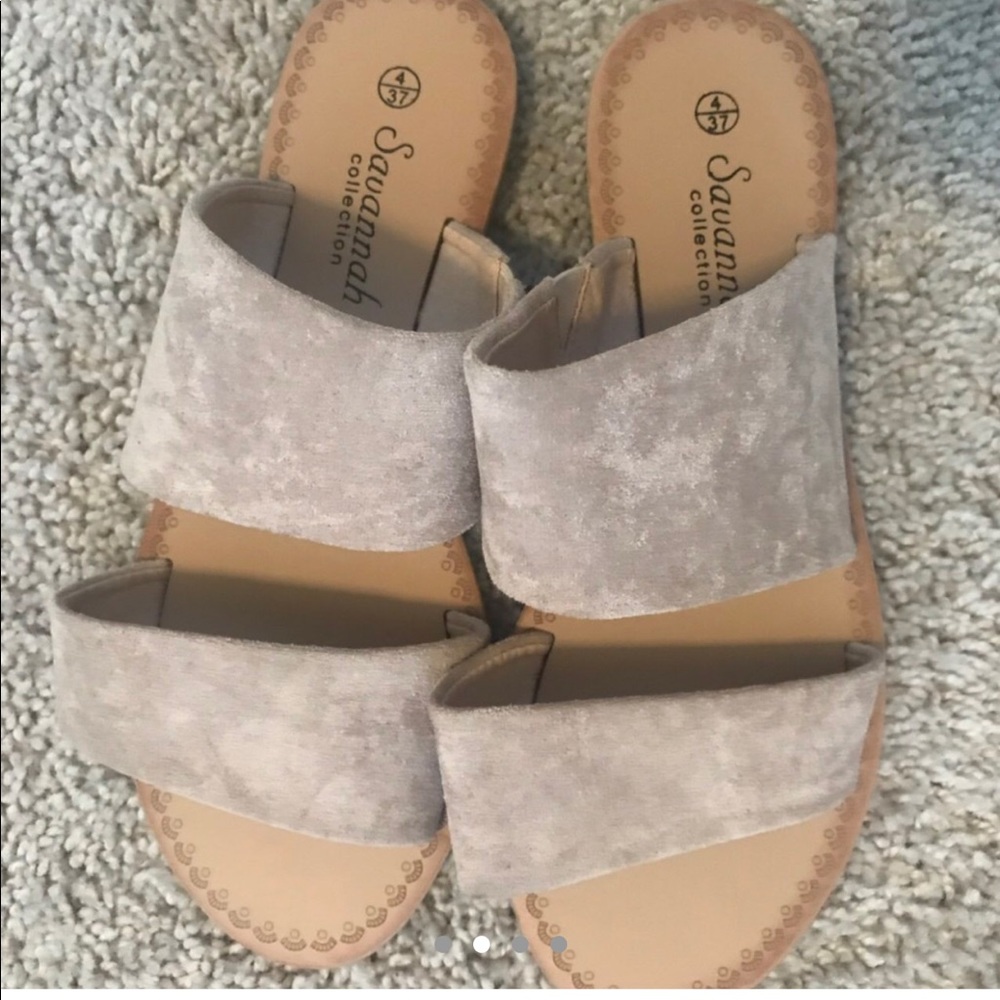 Mauve Pink slide-on sandals